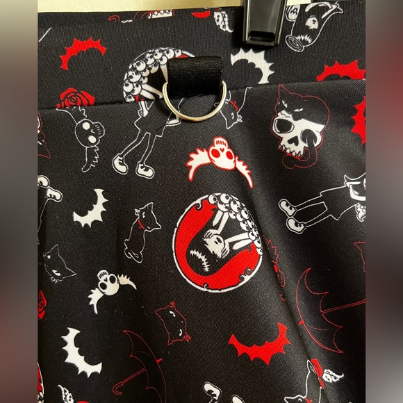 Emily the Strange Hot Topic Black Goth Flare Skater Mini Skirt Front Zip Large - Picture 4 of 12